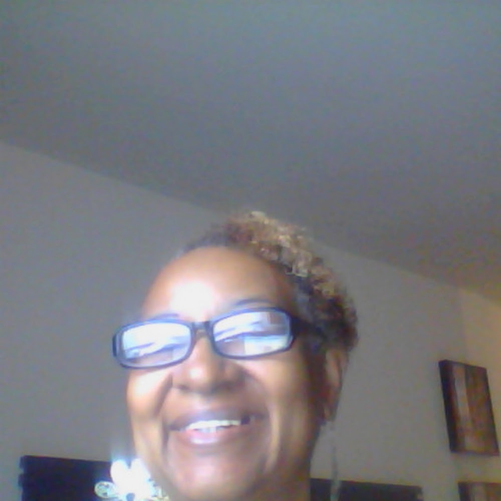 Meet your Posher, Valerie